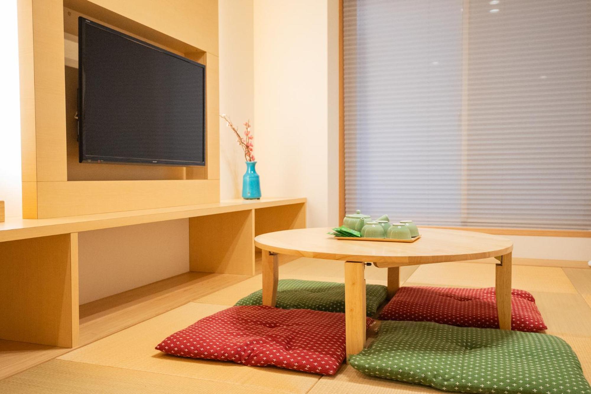 Home Inn Kujo Kawaramachi Kyoto Exterior photo